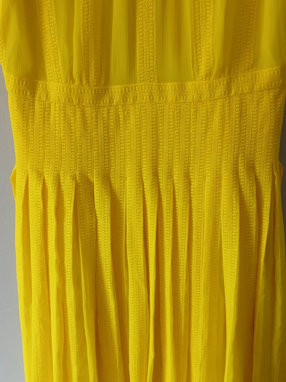 J.Crew Size 10 Midi in Bright Kiwi Yellow Embroidered Chiffon Short Sleeve Dress